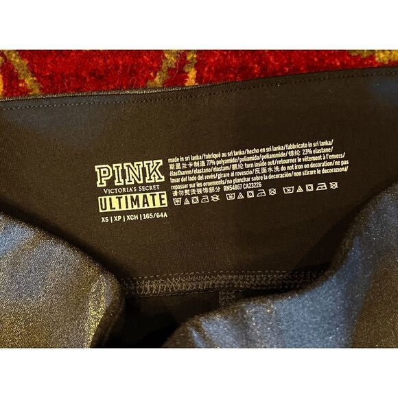 Victoria Secret Pink Ultimate Shimmery Leggings Size XS - Picture 2 of 4
